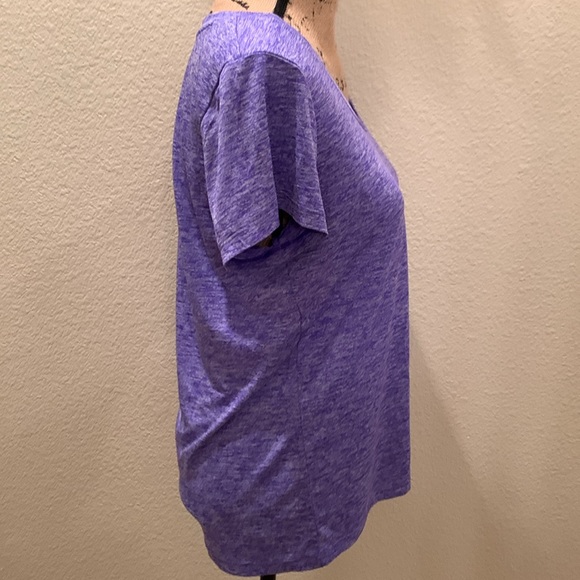 Women’s Under Armour Dri Fit Top - Picture 5 of 5